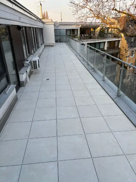 Dachterrasse Wien Muyas Fliesenleger – Plattenverlegung splittbett